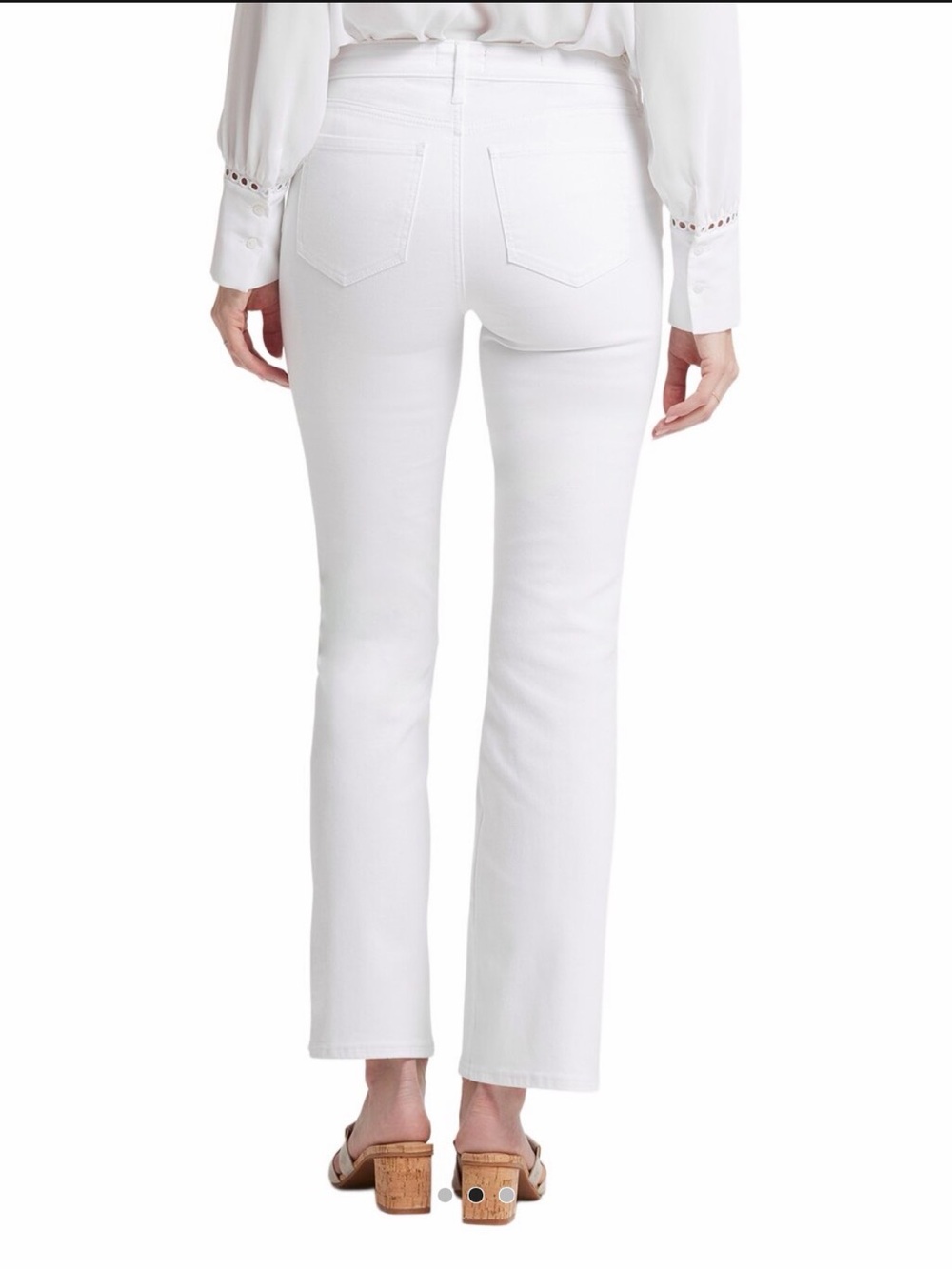 NYDJ Barbara Bootcut w/ ankle slit Size 6 Optic White Lift X Tuck Technology